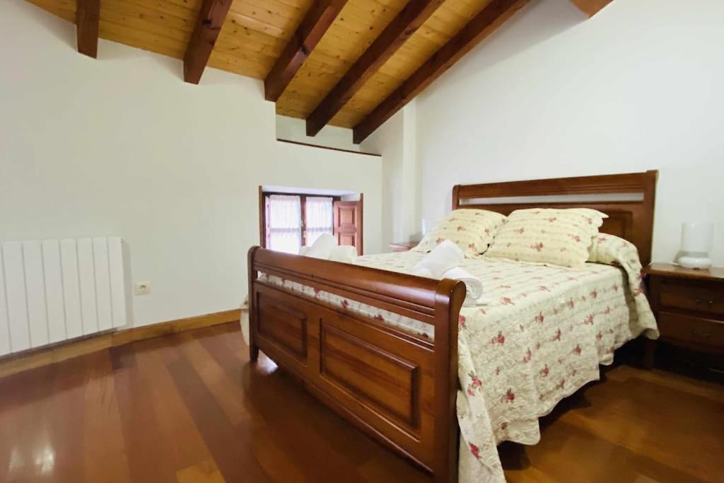 Apartamentos Lleguera 1 Llanes Eksteriør bilde